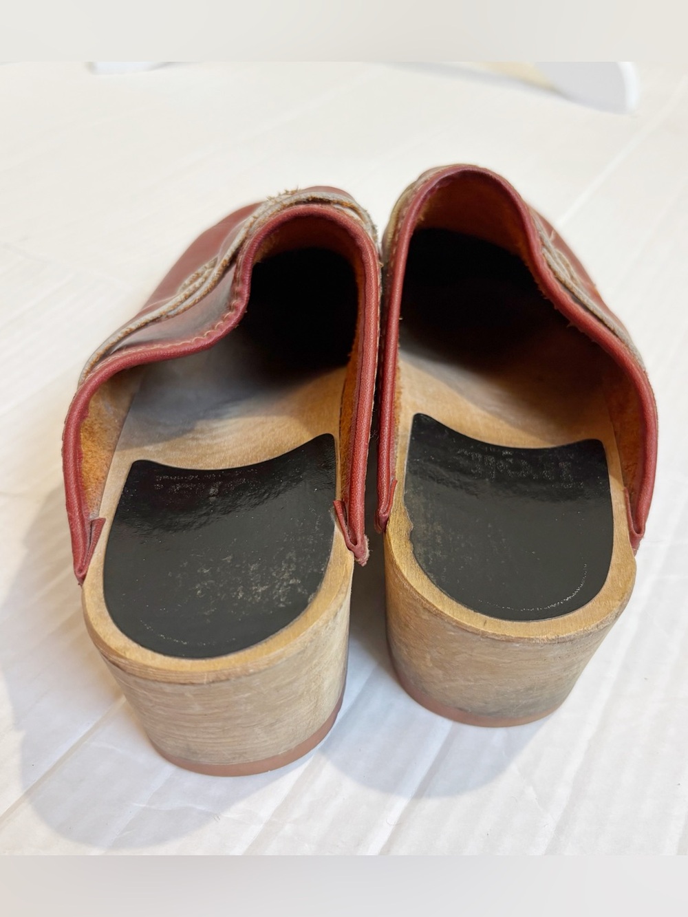 Vintage 1970s Holie Troll Red Leather Clogs Braided Size 6 Made in Sweden Wooden - Picture 16 of 16